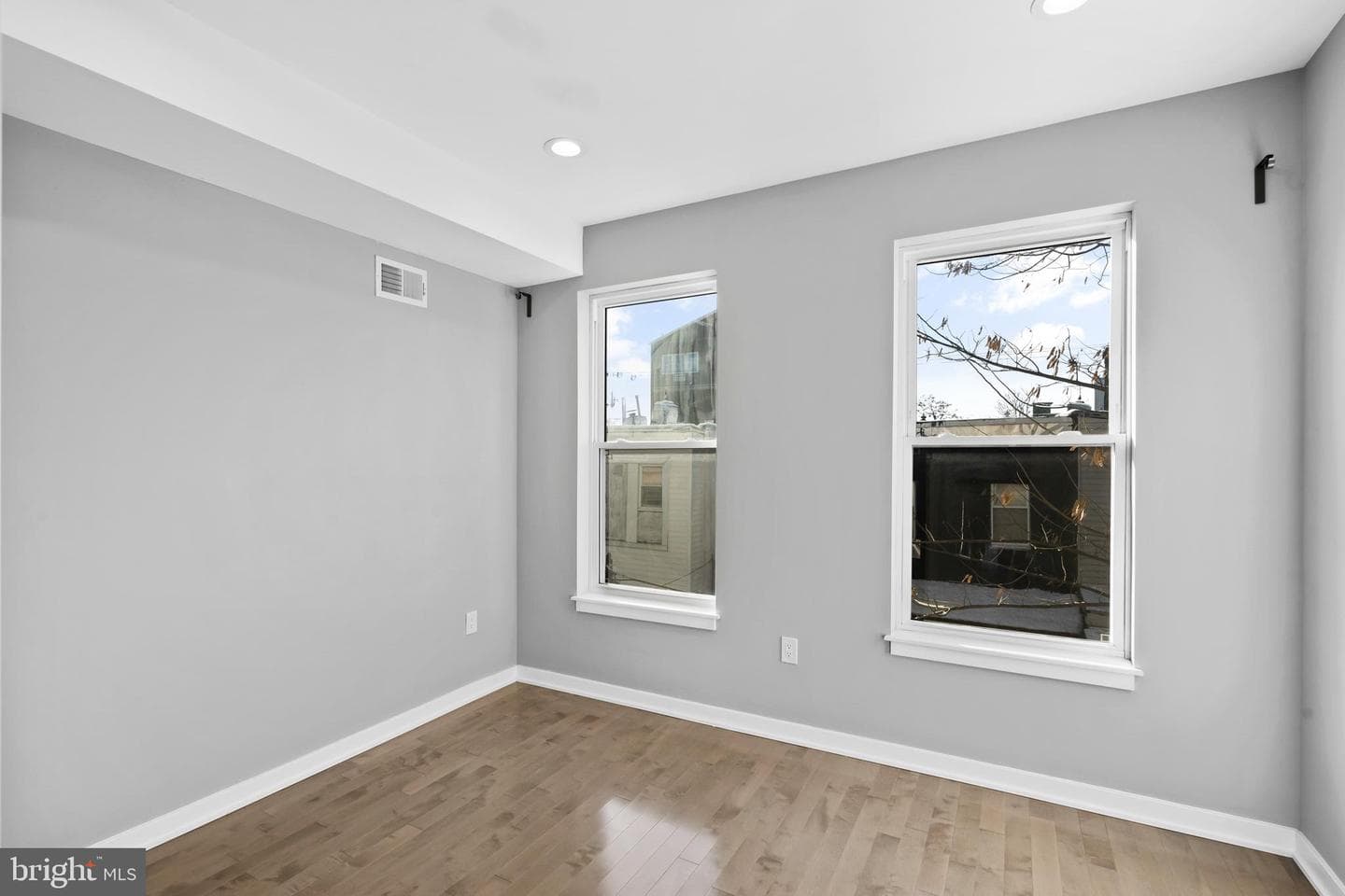 516 Pierce Street photo 29