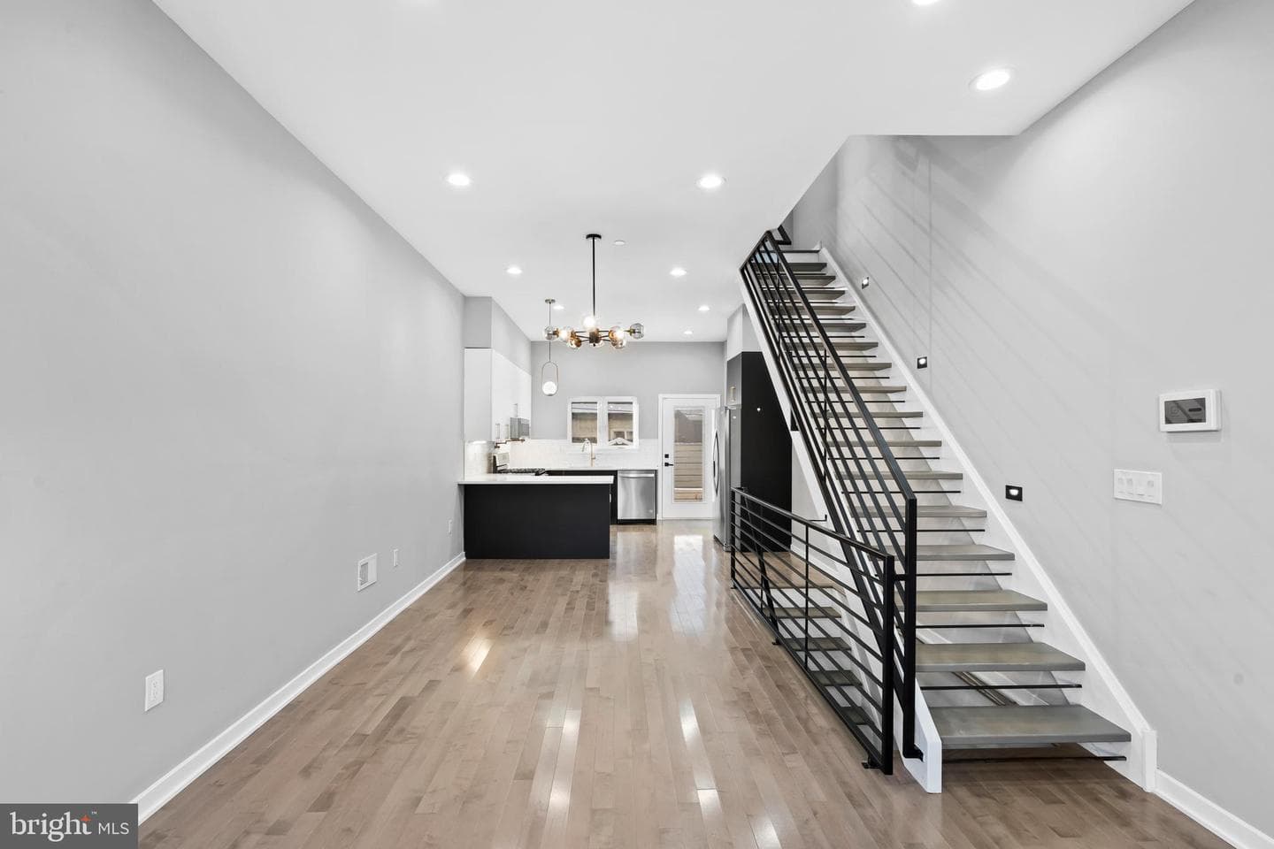 516 Pierce Street photo 3