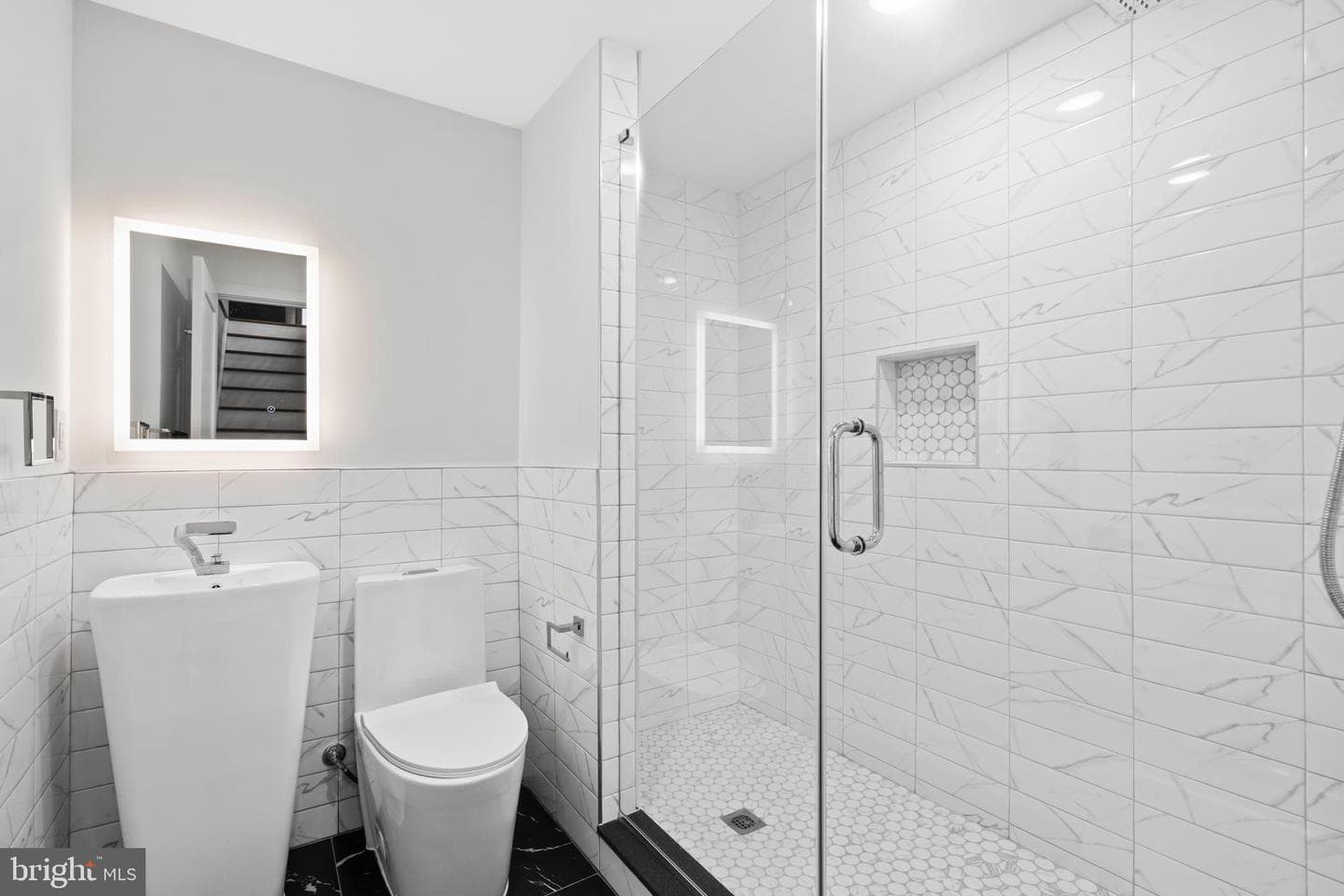 516 Pierce Street photo 31