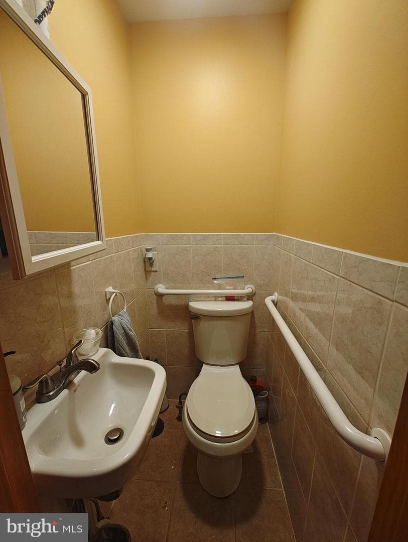 3274 Cedar Street photo 9