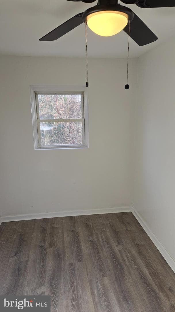 866 E Locust Avenue photo 8