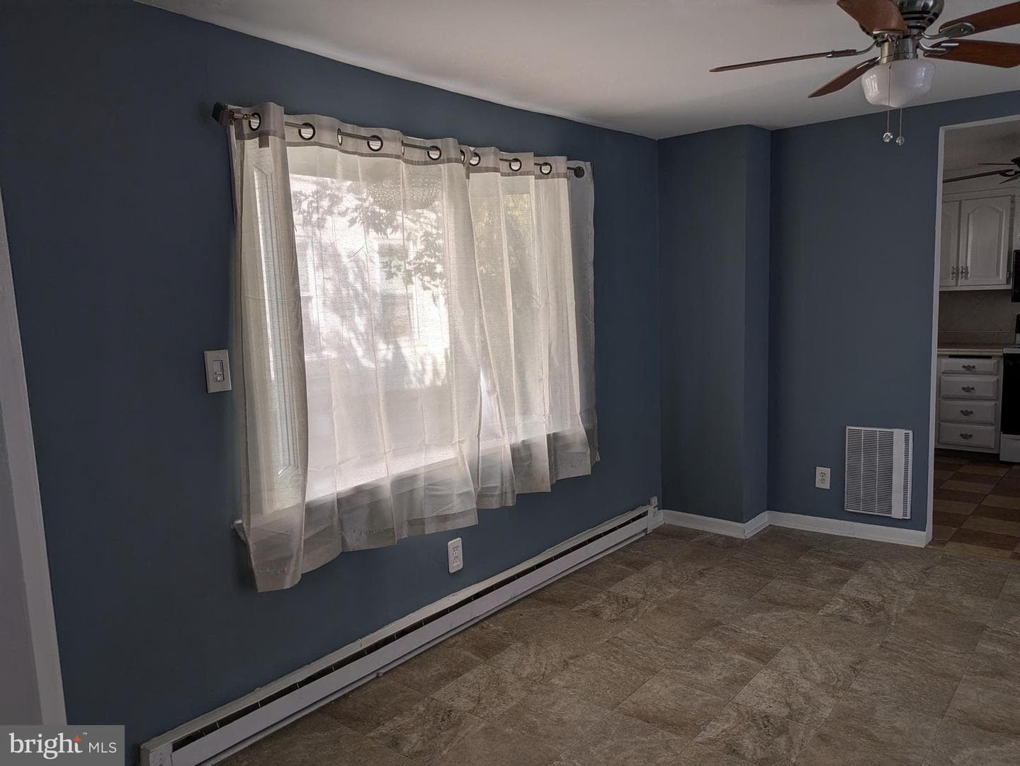 4517 Comly Street photo 13