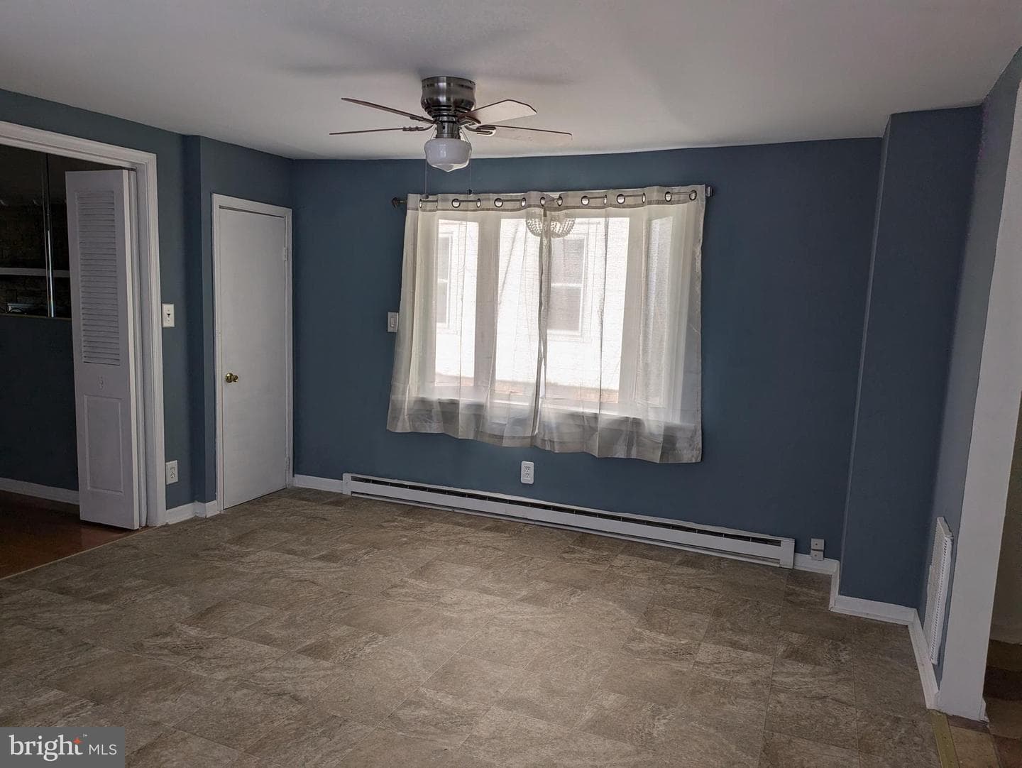4517 Comly Street photo 20
