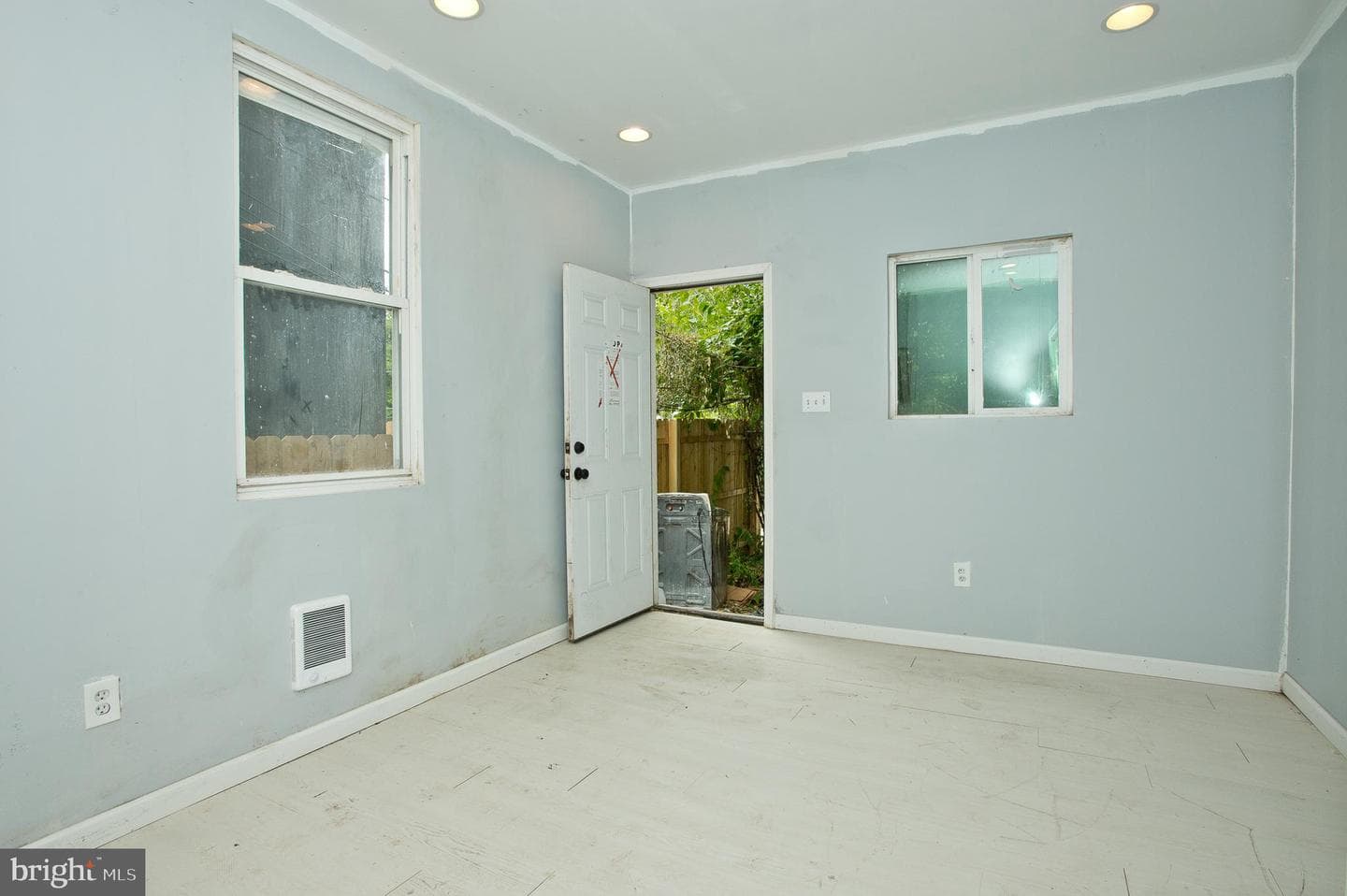 3926 N 13th Street photo 3