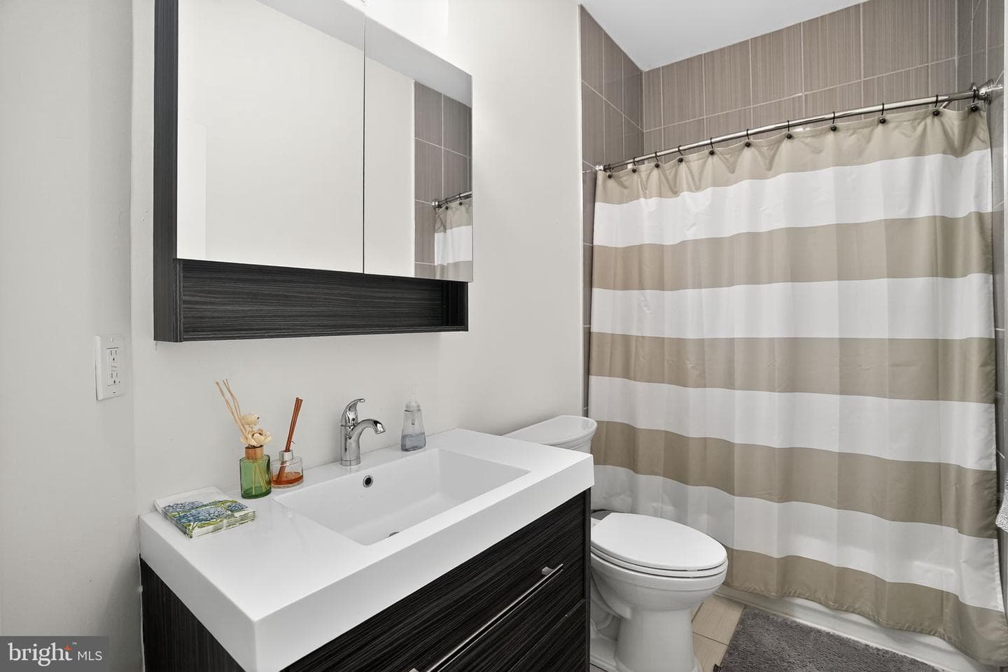 286 Parker Avenue #g photo 7
