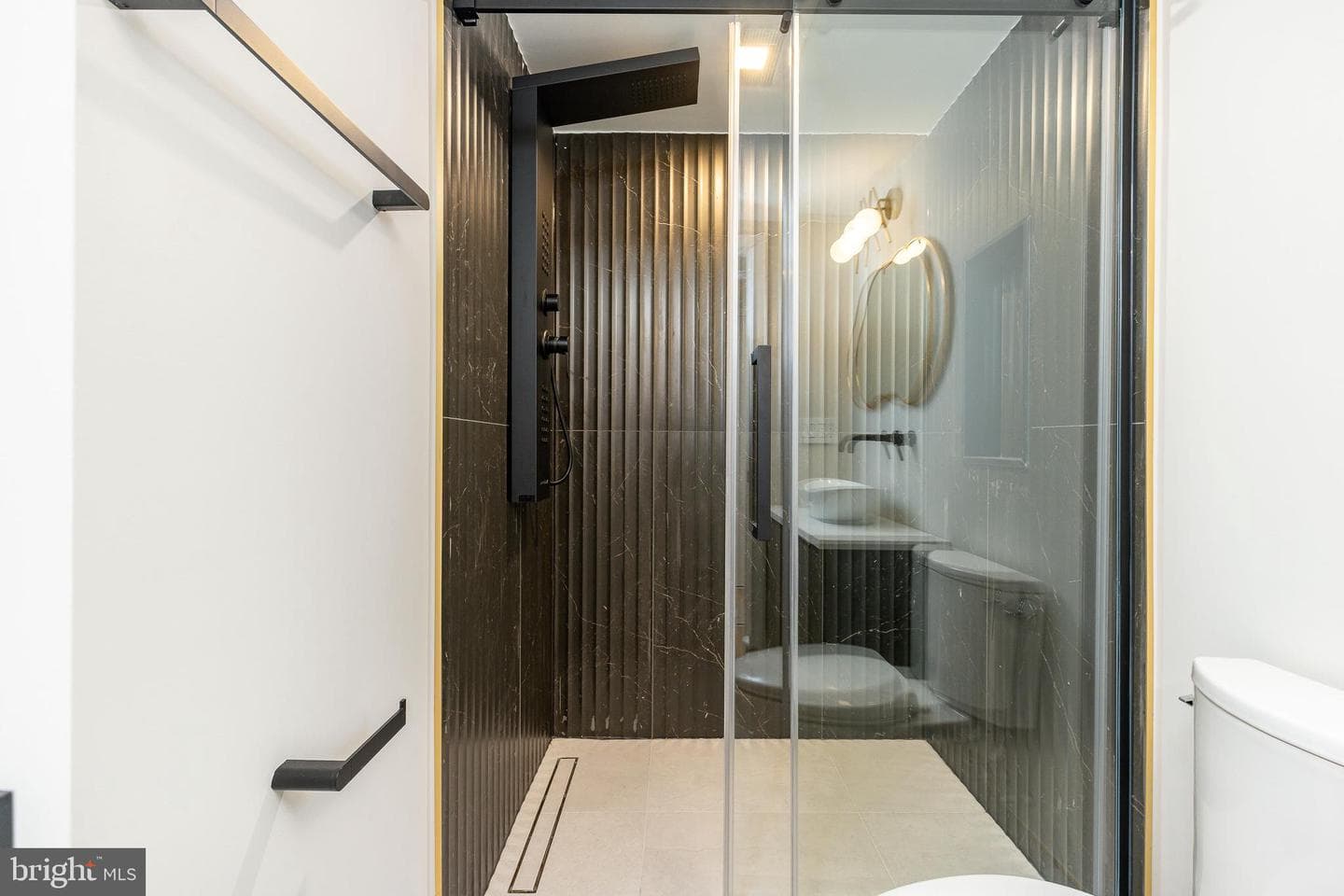 252 Gate Street photo 45