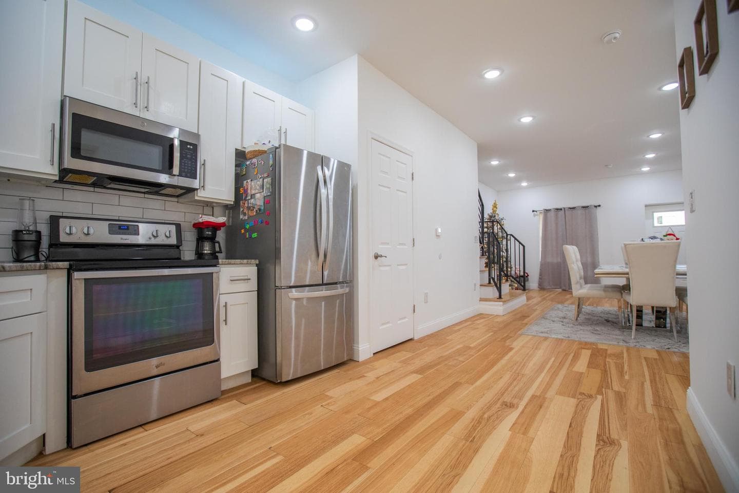1424 S Vogdes Street photo 11