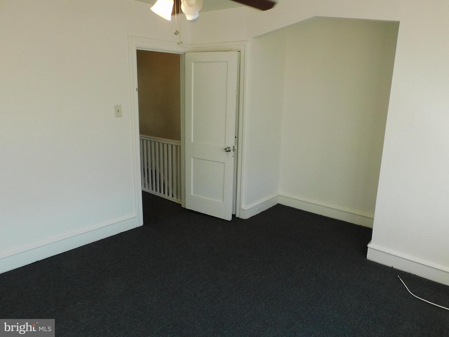 573 E Carver Street photo 14