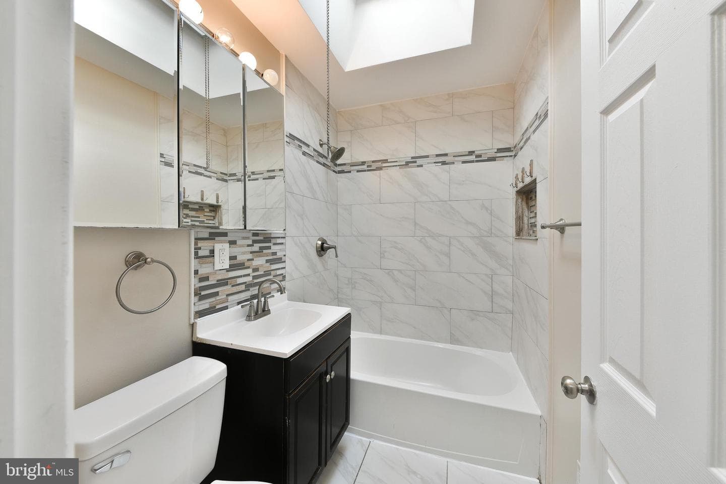4533 Aldine Street photo 12