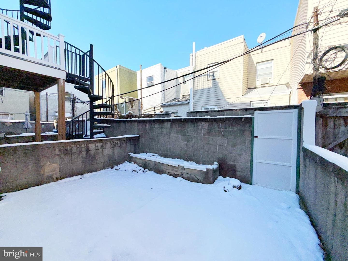 1031 Morris Street photo 21