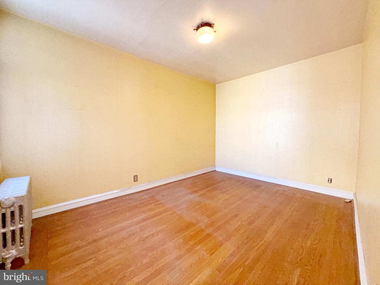 1031 Morris Street photo 38