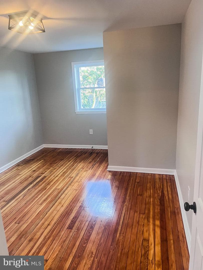 224 W Duncannon Avenue photo 8