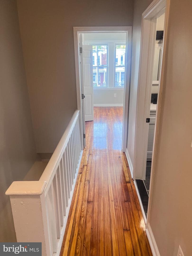 224 W Duncannon Avenue photo 9