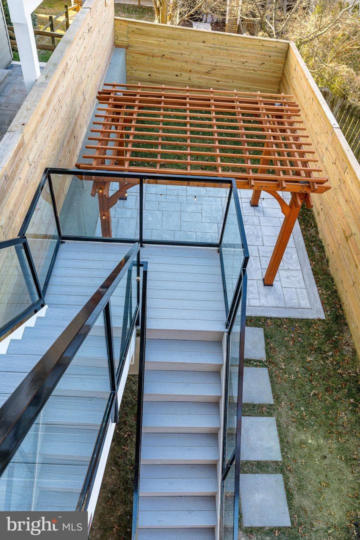 250 Gate Street photo 87