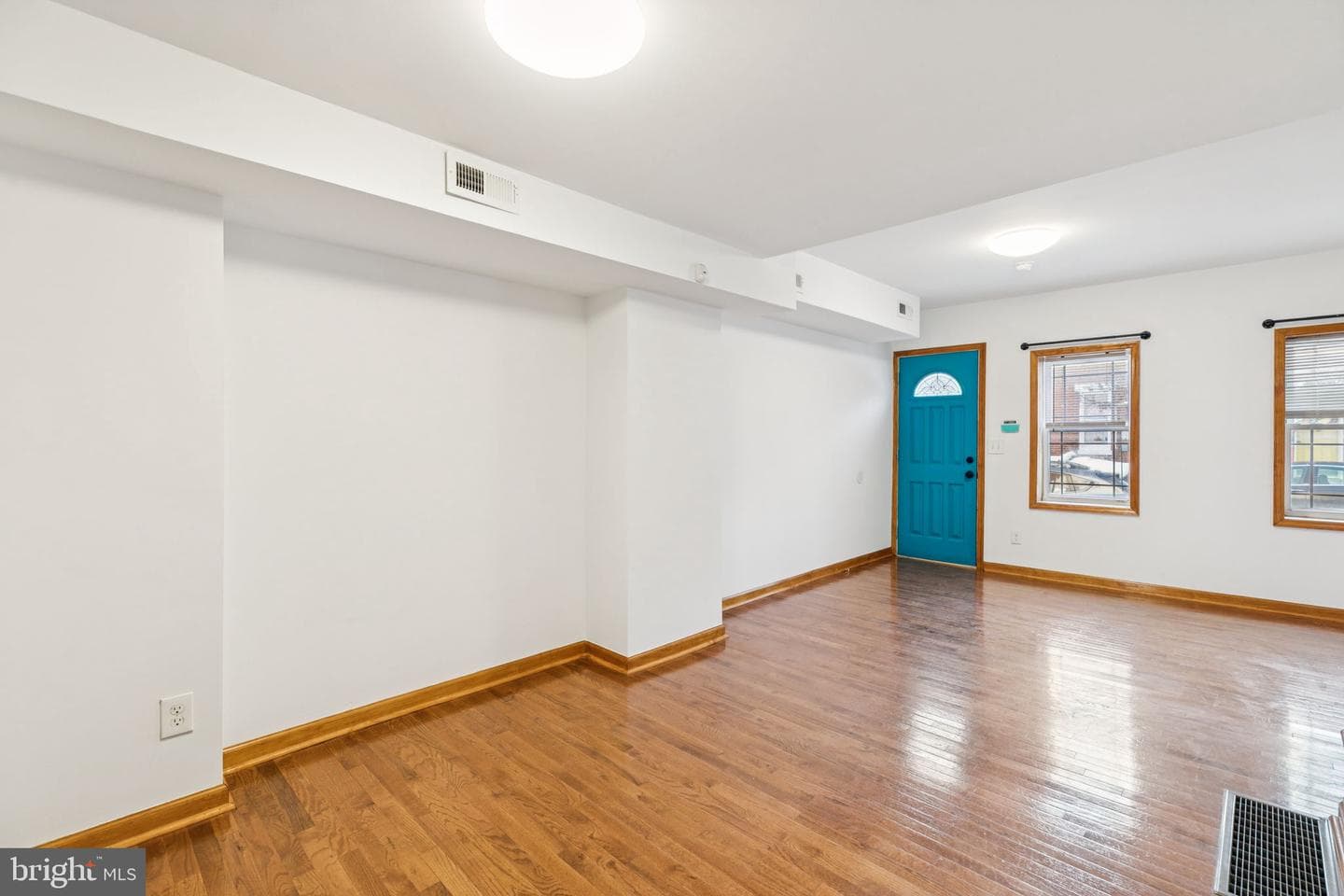 2430 Tulip Street photo 10