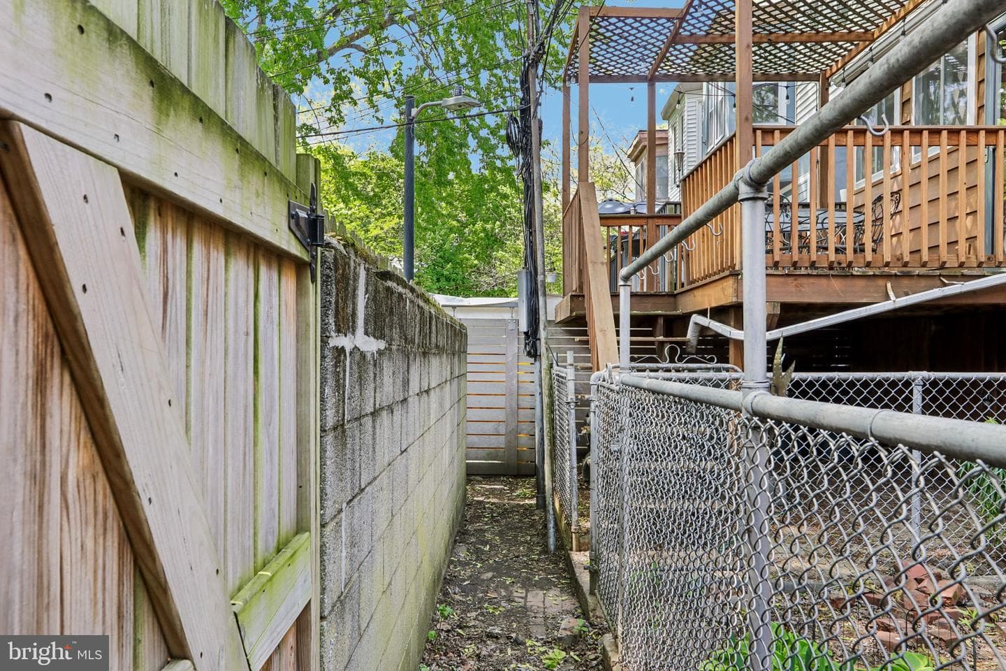 3008 Poplar Street photo 25