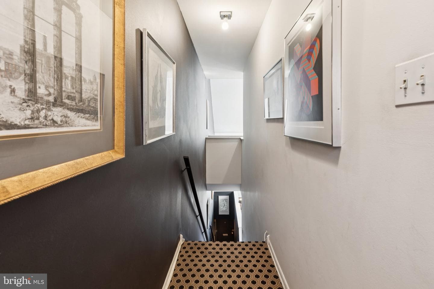 36 Saint James Court photo 15