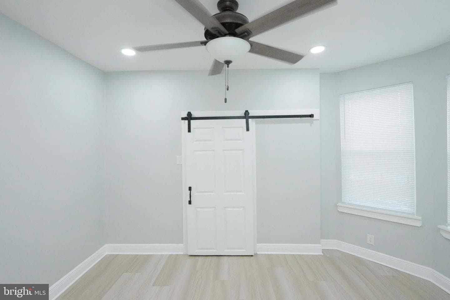 2828 Cedar Street photo 41