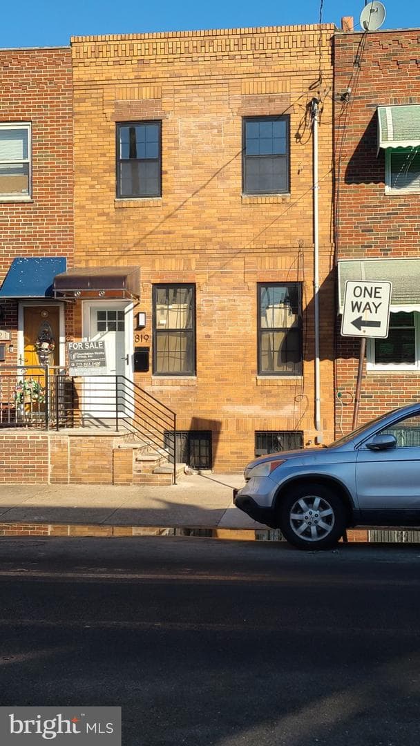 819 Jackson Street, Philadelphia