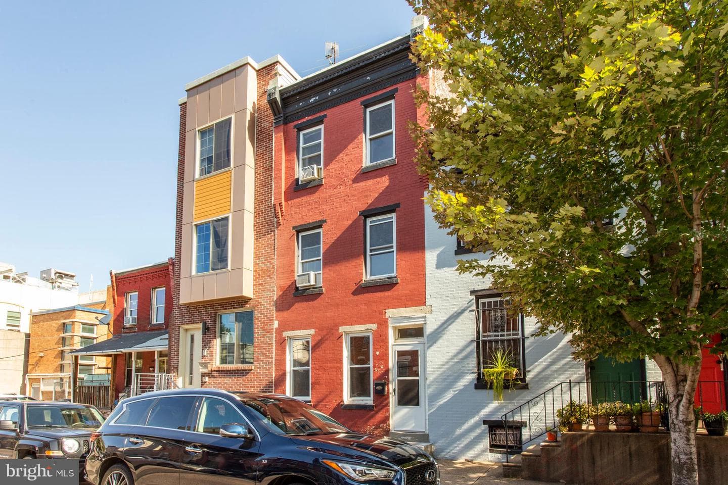 3911 Warren Street photo 3