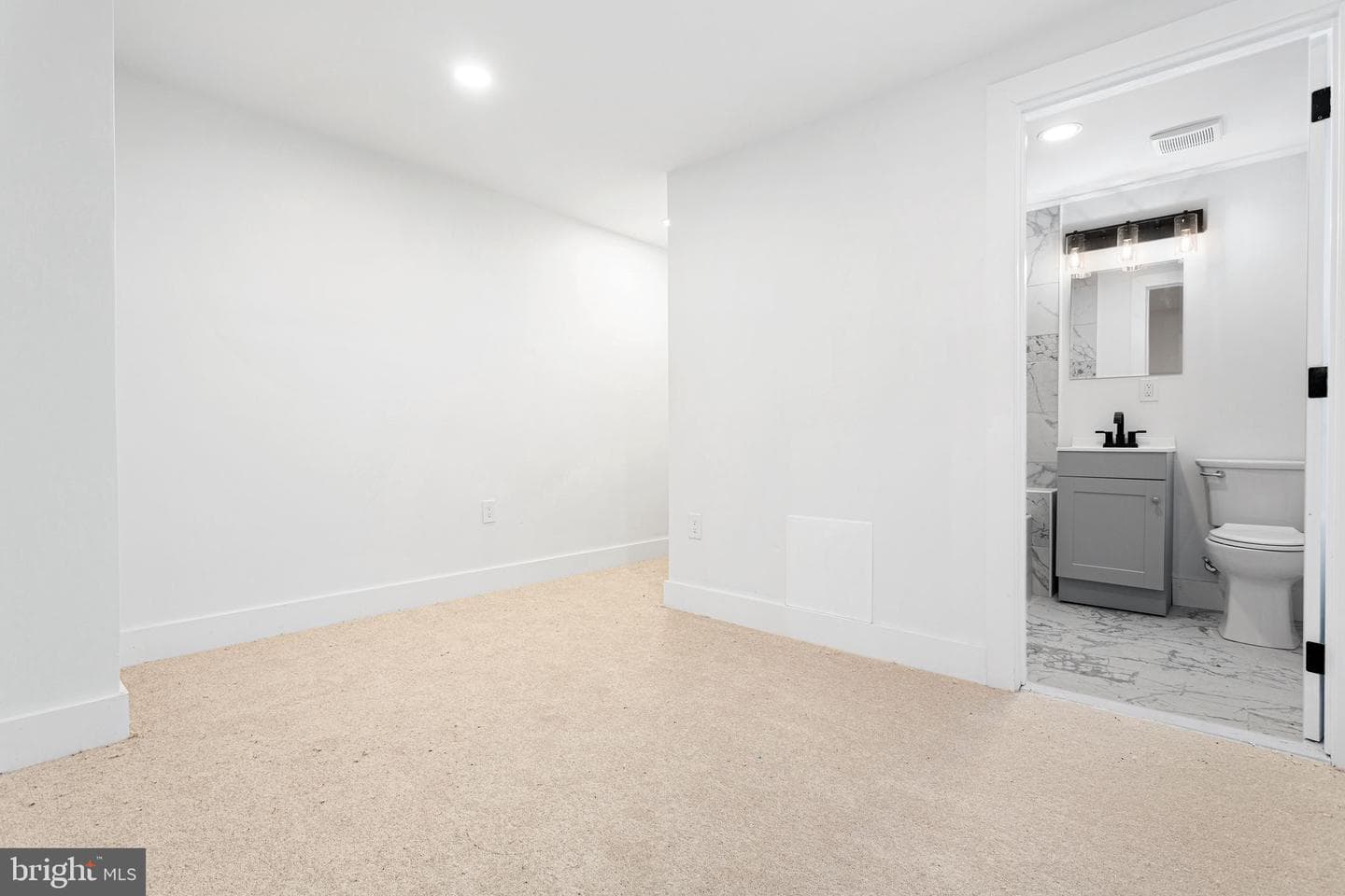 324 Reed Street photo 35
