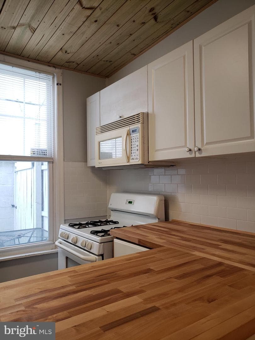 1623 Webster Street photo 13