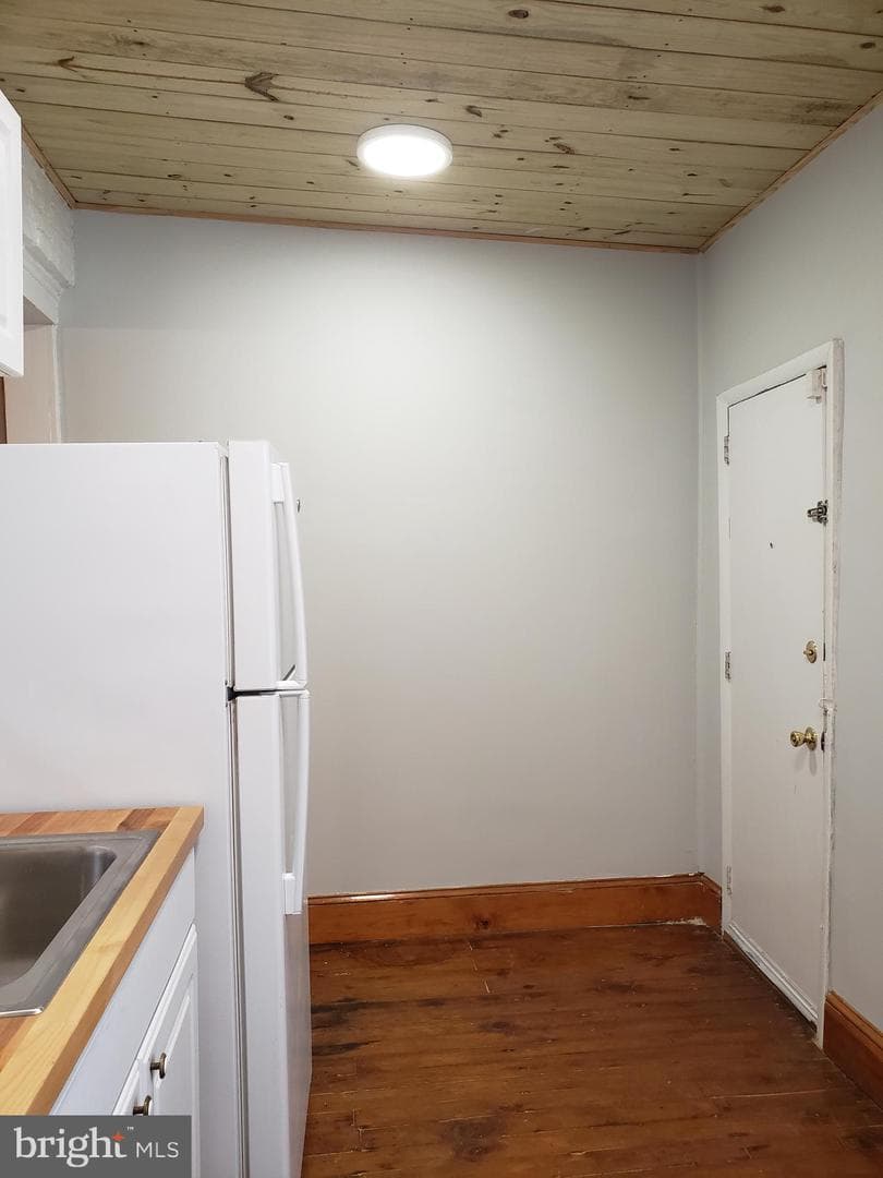 1623 Webster Street photo 18