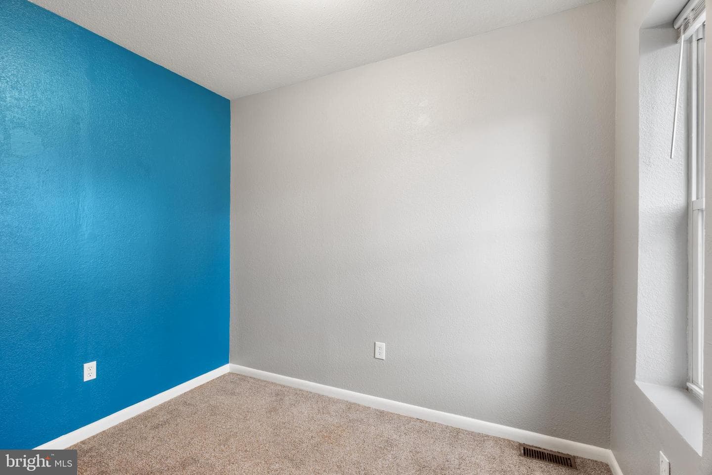 3083 Witte Street photo 10