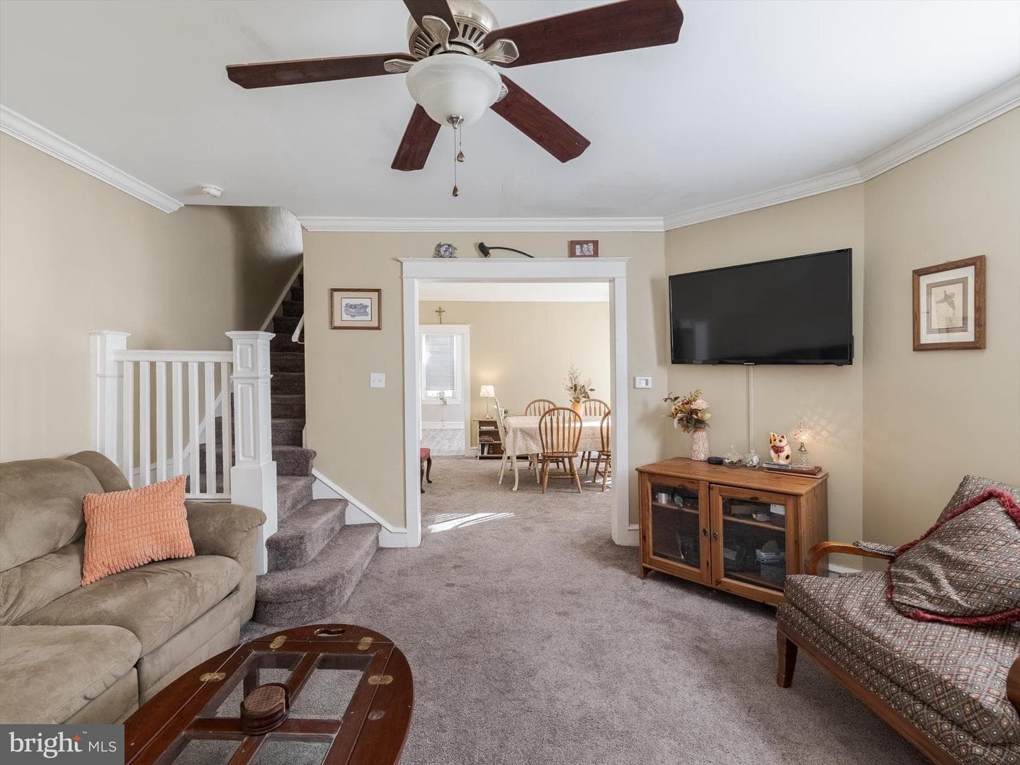7413 Rockwell Avenue photo 7