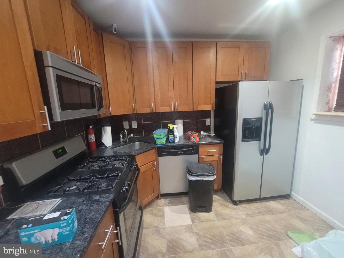 2437 S Reese Street photo 6