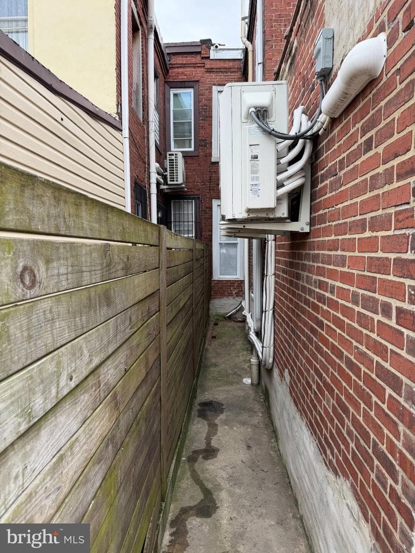 2019 E Elkhart Street photo 9