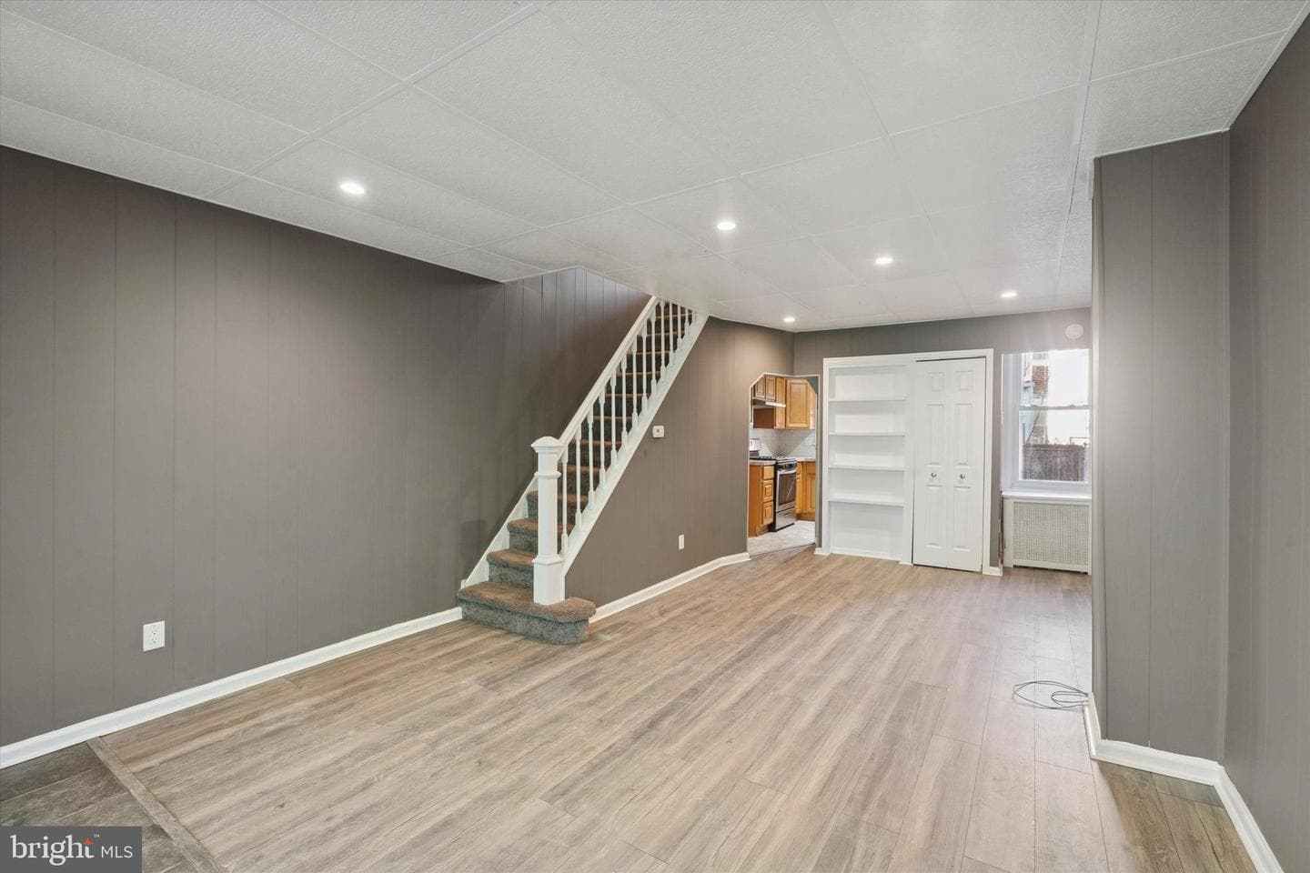 3188 Agate Street photo 2
