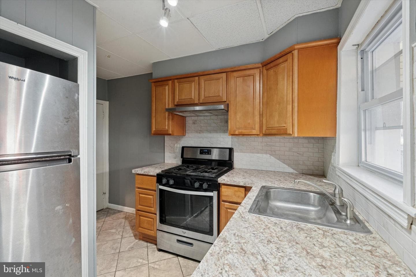 3188 Agate Street photo 5