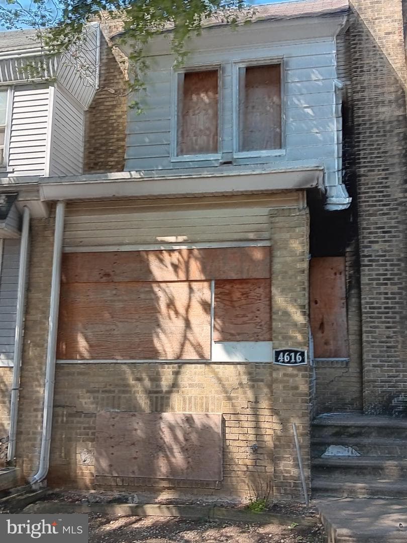4616 Vista Street photo 3