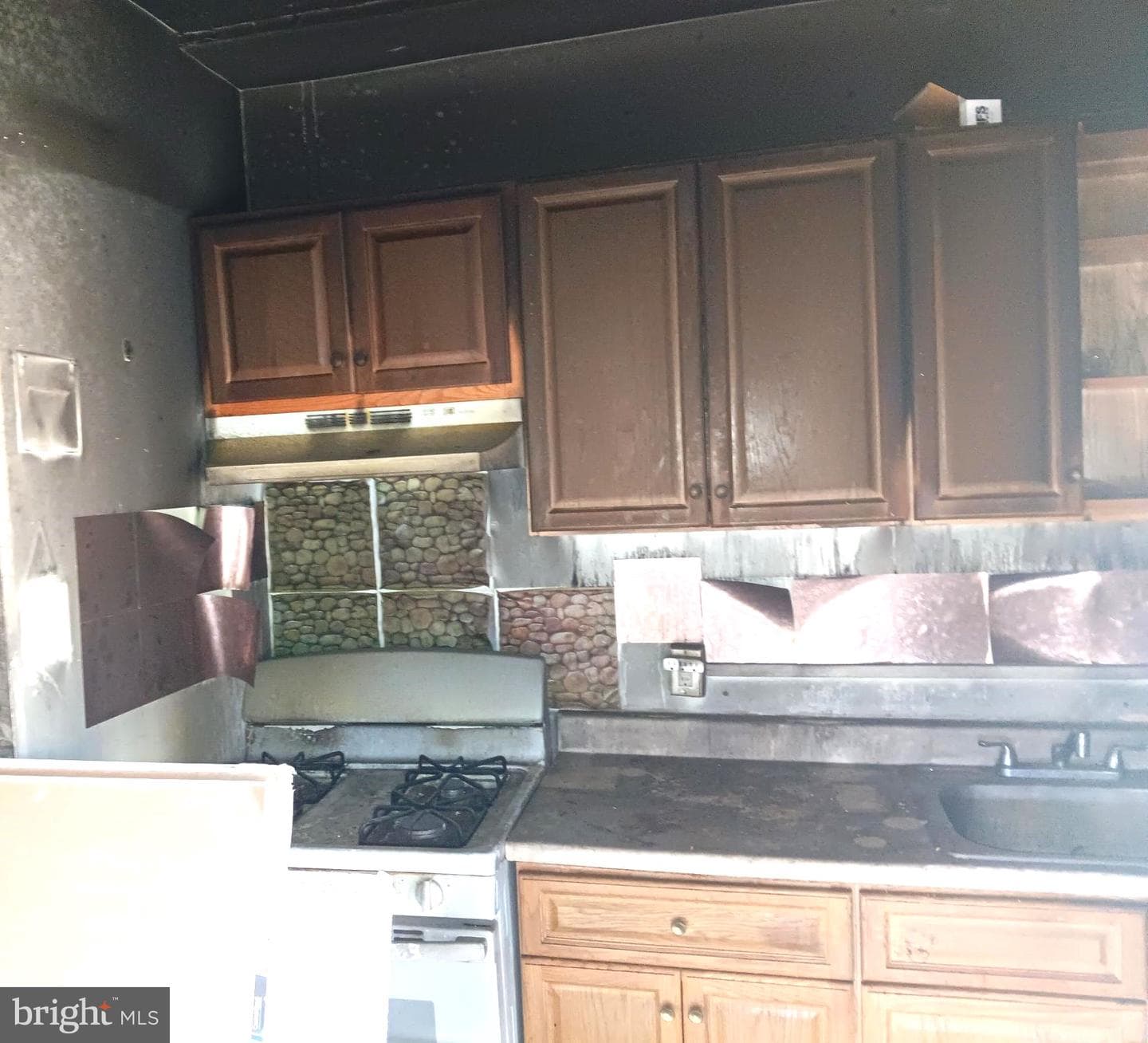 4616 Vista Street photo 9
