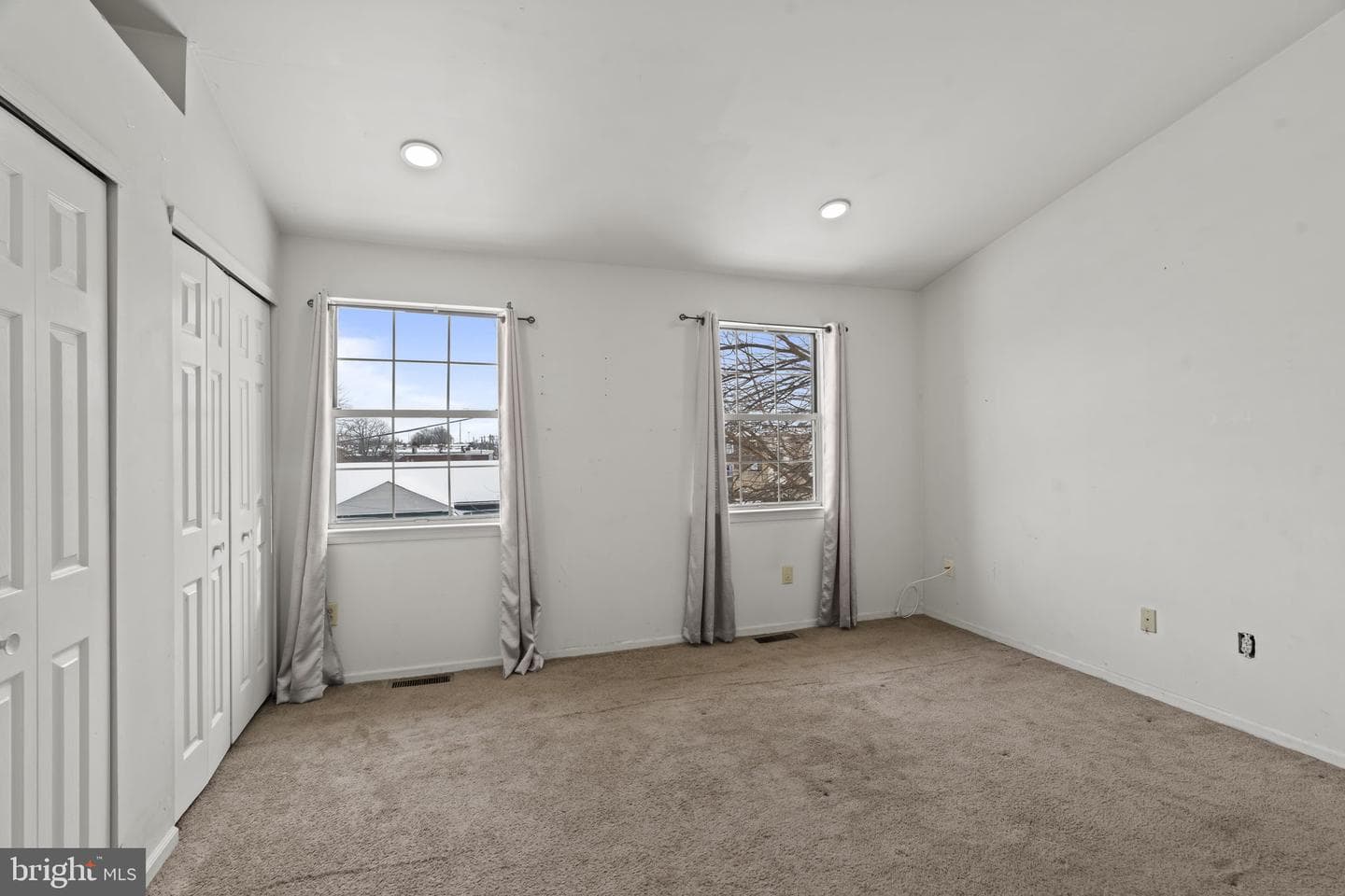 6500 Ditman Street photo 17