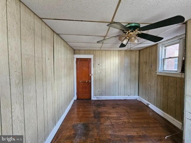 5931 Kemble Avenue photo 8
