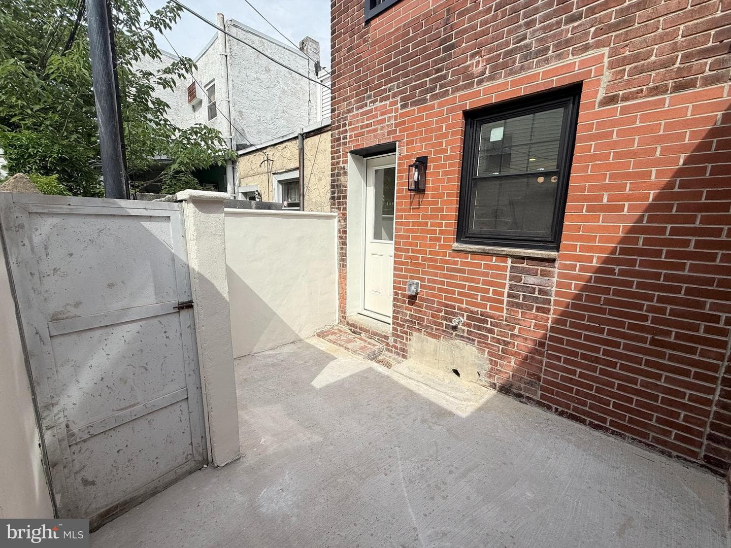 1138 S Clifton Street photo 6