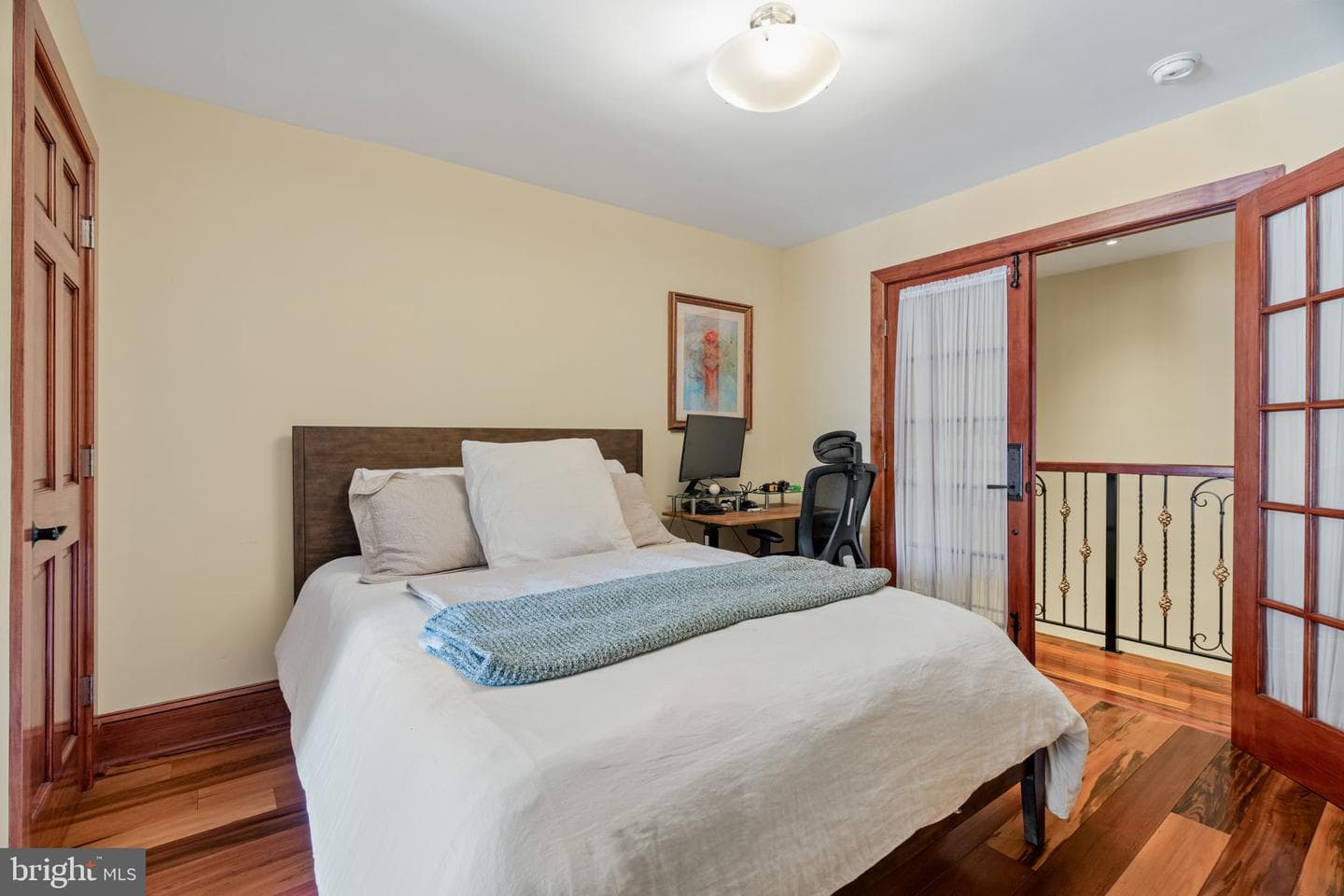 802 Locust Street #201 photo 25
