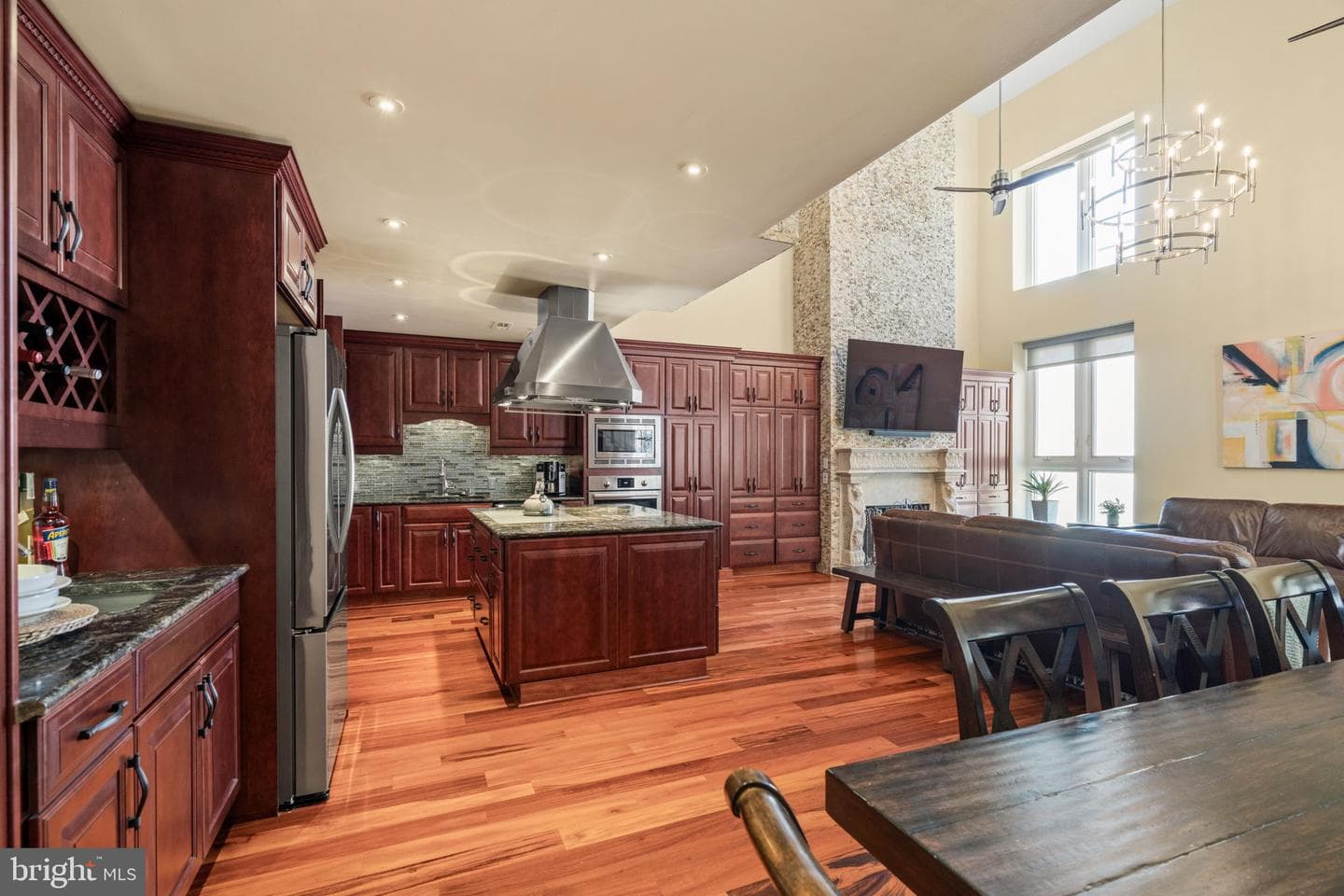 802 Locust Street #201 photo 4