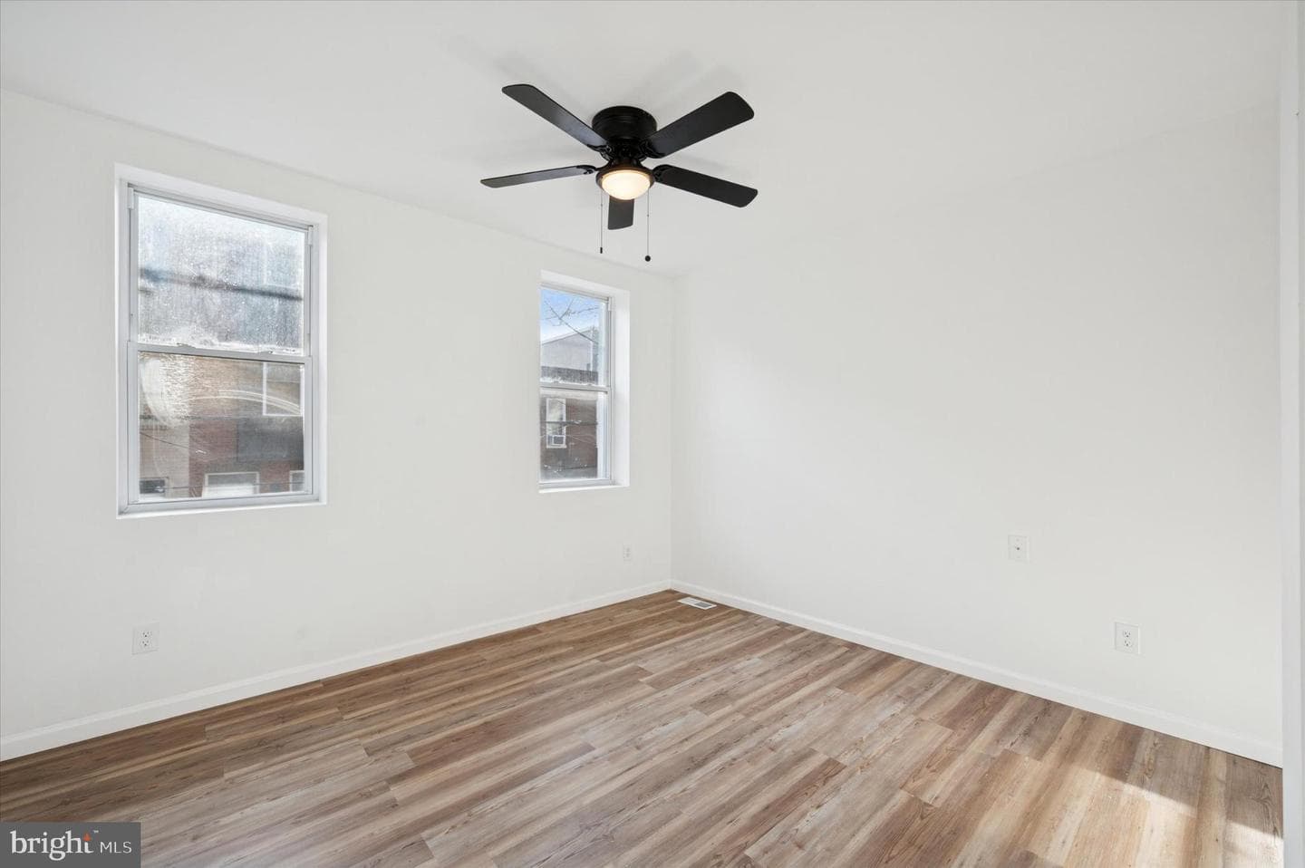 2013 Titan Street photo 20