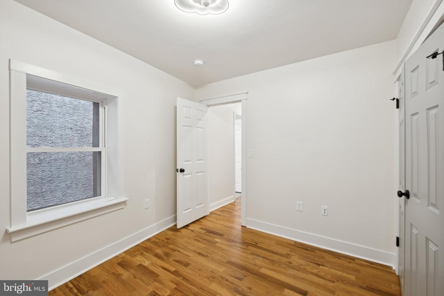 923 S 3rd Street photo 22