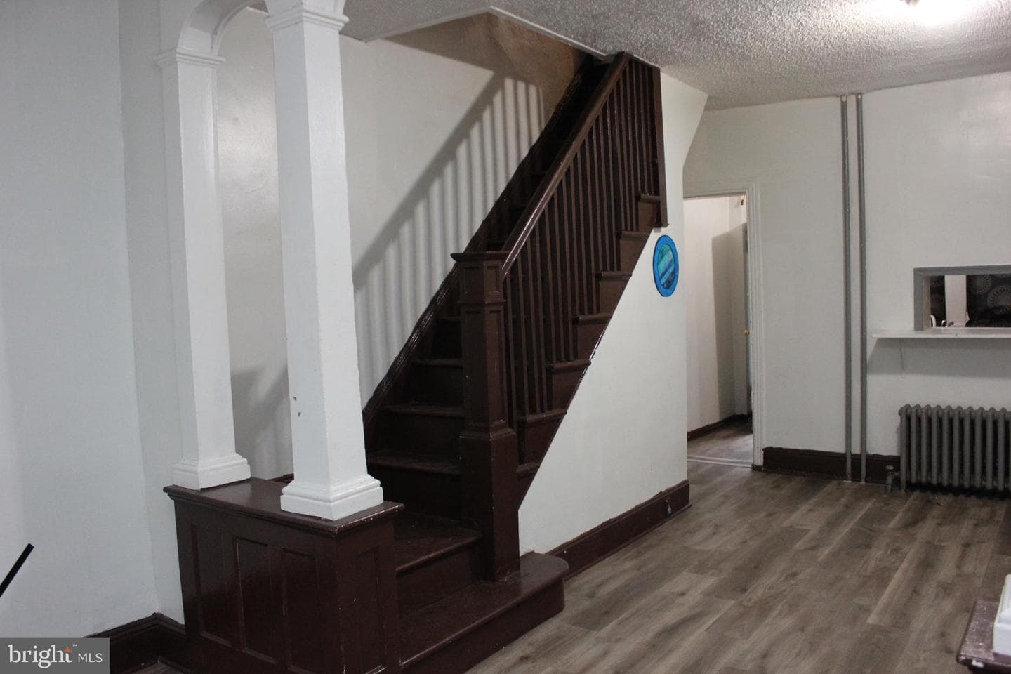 2051 Dennie Street photo 9