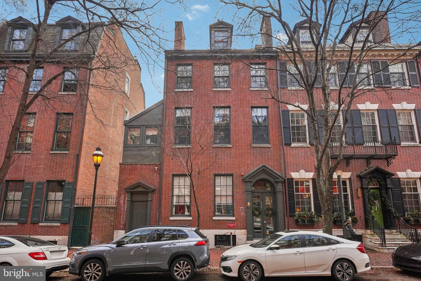 920 Clinton Street #3r