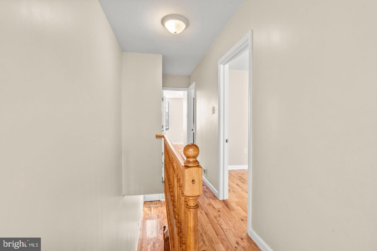 2512 N Marshall Street photo 10