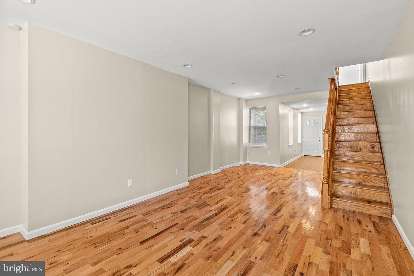 2512 N Marshall Street photo 3