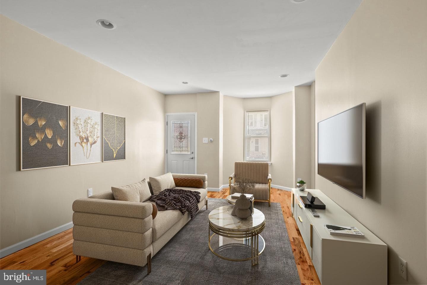 2512 N Marshall Street photo 4
