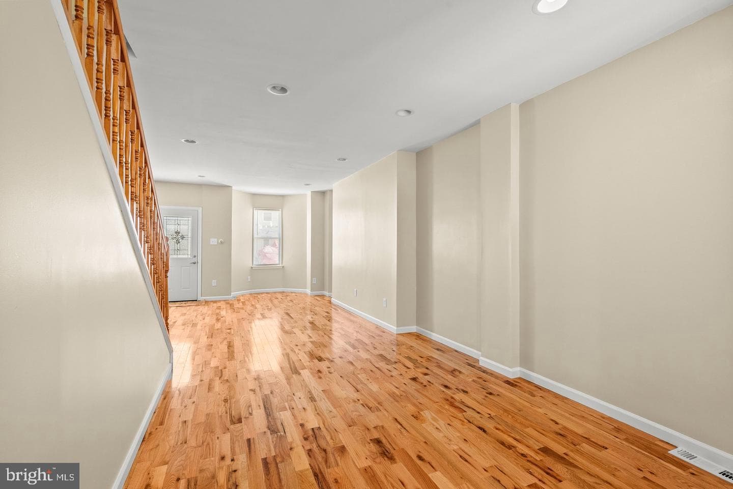2512 N Marshall Street photo 7