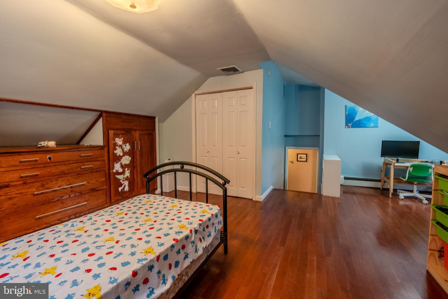 613 Seville Street photo 30