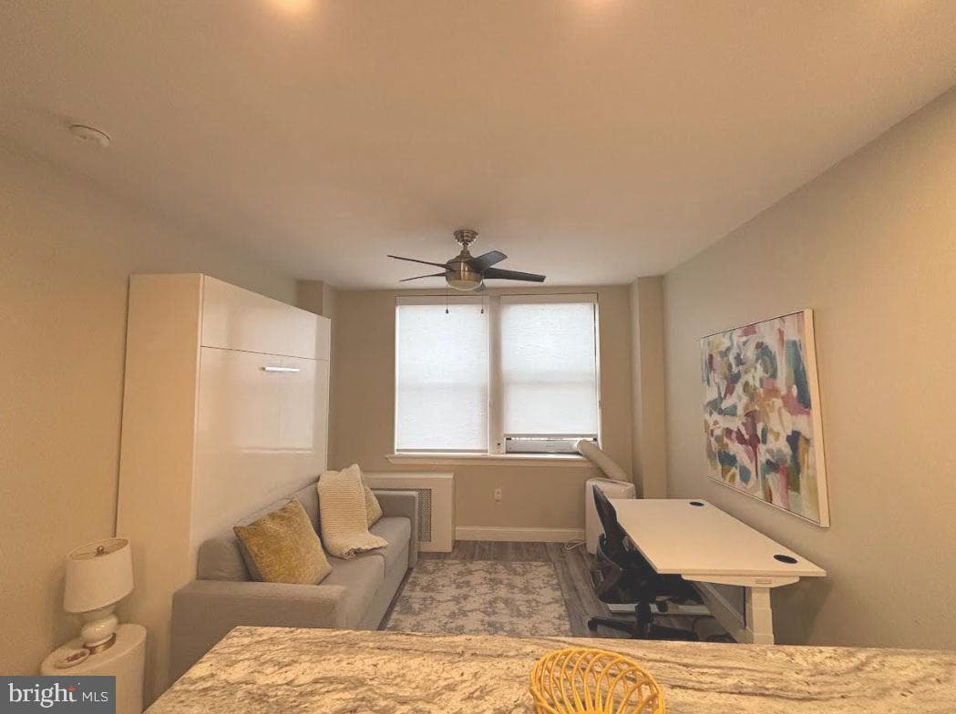 1324 Locust St # 1011 photo 3